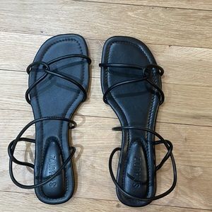 SCHUTZ Black Casual Sandals Size 6.5
